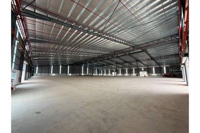 Senai Idaman, Single Storey Factory with 3-Storey Office For Rent