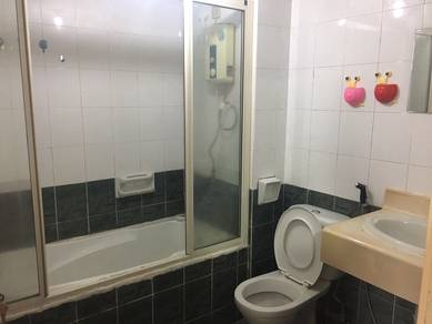 Amadesa Resort Condo High Floor Pool View, Desa Petaling KL