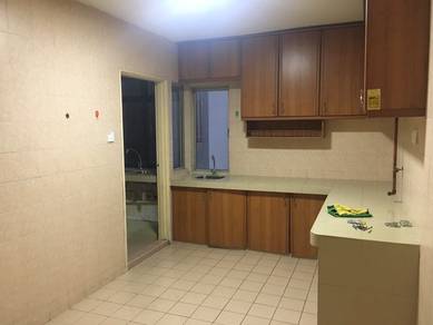 Amadesa Resort Condo High Floor Pool View, Desa Petaling KL