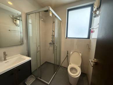 Master Room For Rent at Country Garden Block 6B | Baypoint Danga Bay |