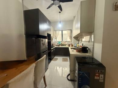 Master Room For Rent at Country Garden Block 6B | Baypoint Danga Bay |