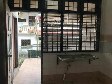 Desa Cemerlang Johor Double Storey Spacious Family House Nice Area