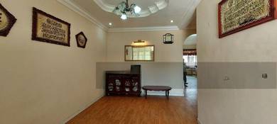 Single Storey Terrace With Spacious Corner Lot – Taman Perling