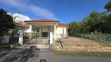 (RUMAH READY) BUNGALOW MAHKOTA HiLLS SEMENYiH