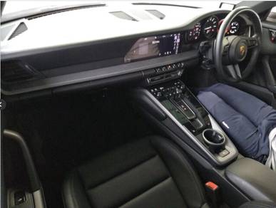 Porsche 911 CARRERA 3.0L (A)