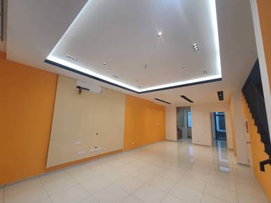 FREEHOLD NICE Double Storey House Merrydale Eco Majestic Semenyih