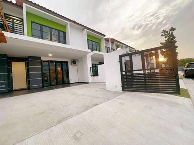 2 Storey House Perjiranan 8 Bandar Dato Onn JB Unblock Fully Furnished
