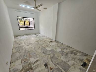 Booking 1K ✅️ Ground Floor Juwita Apartment Astana Alam 3, Puncak Alam