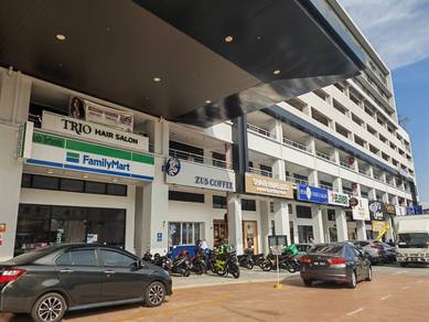 Avia Plus Ground Floor - Bandar Country Homes Shoplot For Rent