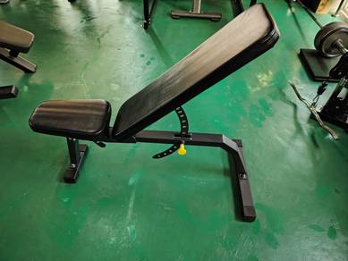 Adjustable gym bench for chest, shoulder, arms