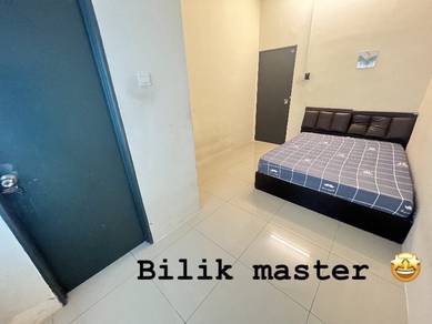 Rm0 deposit .Bilik utk Lelaki.1min Ke Bandar Rawang.