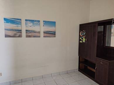 Bilik Single Non-Sharing Room Pangsapuri Putra Permai 1a, Taman Equine