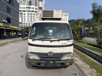 HINO -10ft CHILLER REFRIGERATED LORRY