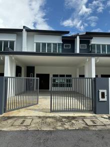 Garden Resident Brand New Double Storey Terrace At Batu Kawa Highfield