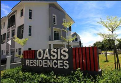 Semi D Bungalow At Oasis Residences, Sg Ara