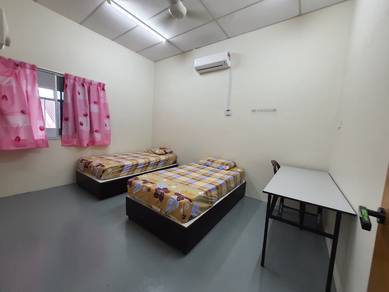Bilik Sharing 2/3 orang, Khas untuk pelajar lelaki sahaja di Segamat