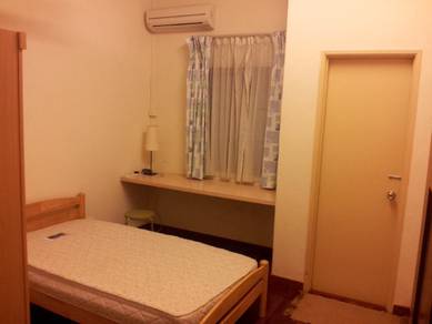 Middle Room at Bandar Botanic, Klang