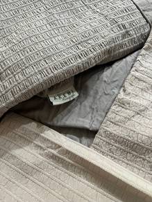 AKEMI - King Cadar   Sarung Bantal   Bed cover