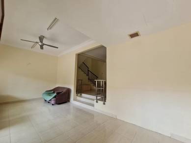 Seri Kembangan Double Storey Taman Prima Tropika Putra Permai