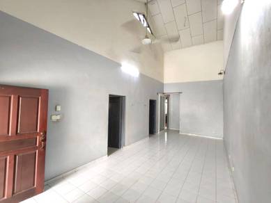 For Sale📢 Taman Daya 1 Storey Unblock View House