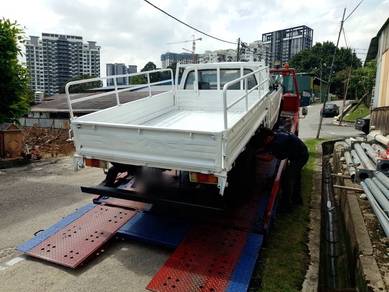 Mazda B2500 2.5 PICK UP (A) 4x2 2000 New Paint