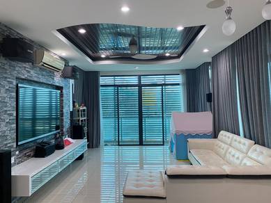 The Light Collection 2 For Sale - Seaview & Pool View, Fully Renovated