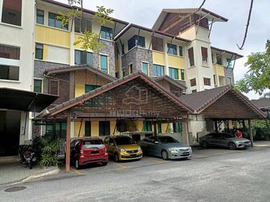 Avenue 2, Lake Valley, Bandar Tun Hussien Onn,Townhouse Villa For Sale