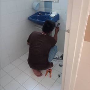 Khidmat Tukang Paip (Plumber) Dan Mohon Meter Air