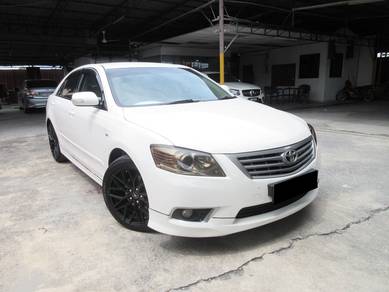 Loan Kedai / 2010 Toyota Camry 2.0 E Sedan XV40