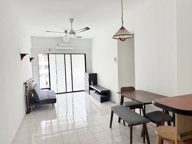First Come First Serve Condo Vista Millennium Unit for Rent Near LRT!
