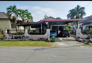 Bungalow Sg Pari Ipoh