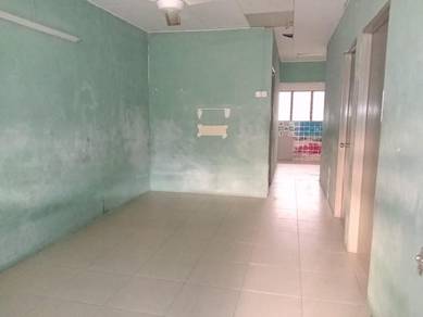 [ below 200k] Tmn Sri Bayu, Sg Lalang