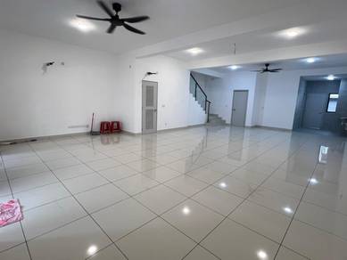 Rimbun Impian@ Seremban 2 Heights,2 Storey House For Rent (Basic Unit)