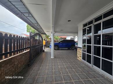 [Fully Renovated n furnished] Semi-D @ Mergomg Alor Setar