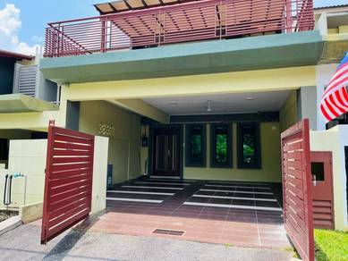 Murah, Renovated, 5rooms   5 baths Taman Nusa Intan rent 