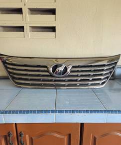 Toyota Vellfire ANH20 original front grille