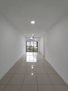 The Greens Subang West Shah Alam Partly Furnished 3 Bedroom Units Rent