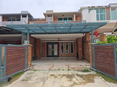 Goodview Heights Kajang 2sty house 22x80 private back lane full reno