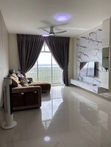Twin Danga Residence renovated condition & hot area high floor unit