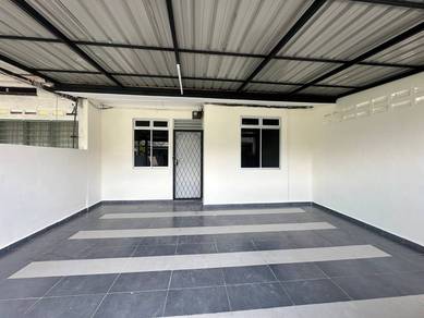 Johor Jaya Jalan Bakawali, 1storey low cost, 3R1B, Johor Bahru