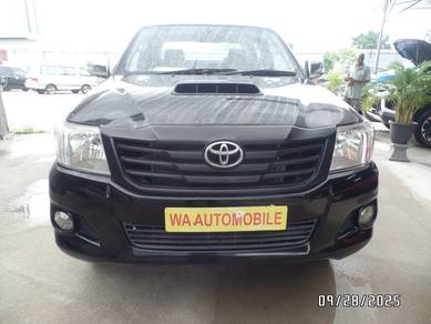 Toyota HILUX 2.5 G FACELIFT DOUBLE CAB (A)
