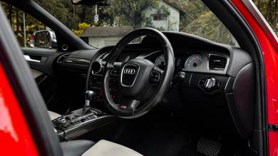 Audi S4 3.0 V6 TFSI (A)