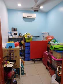 Reno Unit Botanic Klang Kasuarina Apt Ground Floor Corner For Rent