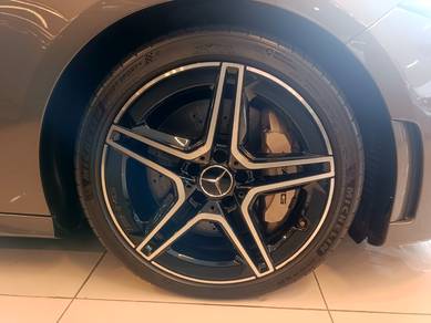Mercedes Benz A35 2.0 AMG (A)