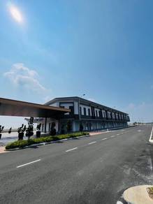 Brand New 2-Storey Shoplot Facing Main Road Kota Puteri  