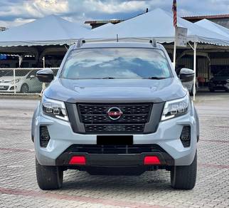 Nissan NAVARA 2.5 VL REVERSE CAM N F/LEATHER