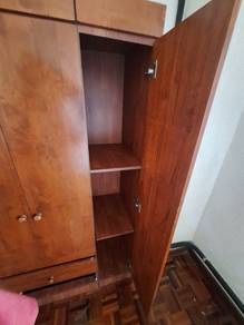 for sale 3 door cupboard/almari