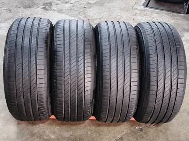Tayar Michelin Primacy 4 225 55 17 Used Tyre