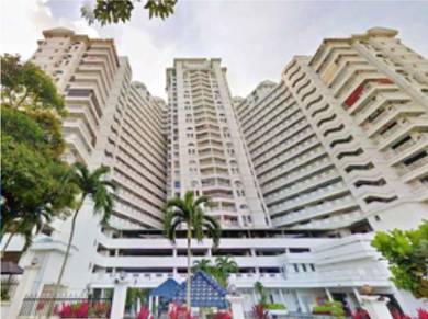 Auction Greenview Apartment !! Below Market Price!!
