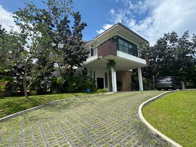 [Resort] 2 Storey Bungalow/ Ledang Height/ 6Bed 6Bath Swimming Pool